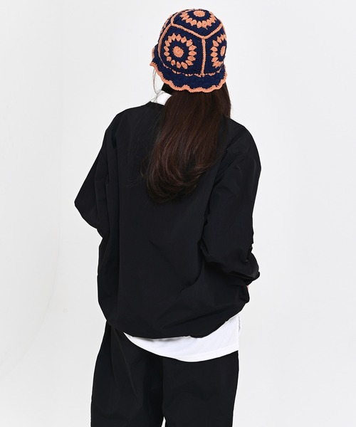 me+em select（ミームセレクト）の「フラワークロシェ編みニットハット（ハット・レディース・スカイブルー/ブラック/ベージュ/ネイビー・FREE）」の10枚目の写真