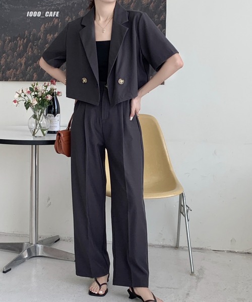 emi+（エミプラス）の「ショートテーラーサマージャケット＋センタープレスセミワイドパンツ　セットアップ（テーラードジャケット・レディース・ブラック/カーキ/ベージュ/チャコールグレー/ブラウン・M/L/S）」の12枚目の写真