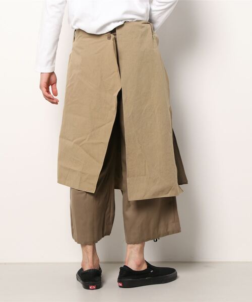 LEH（レー）の「LEH/千層衣 Easy Pants（その他パンツ・メンズ・ベージュ・MEDIUM）」の3枚目の写真