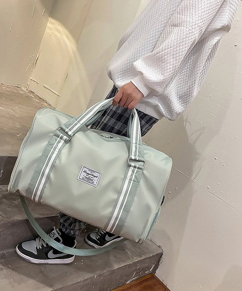 clarity blanc(クラリティーブラン)の「スポーツバッグ 旅行バッグ(ボストンバッグ・レディース・レッド/パープル/ブラック/ミント/ローズ/ピンク・FREE)」の1枚目の写真