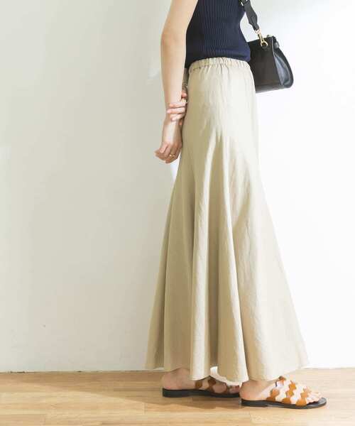 URBAN RESEARCH（アーバンリサーチ）の「リネンレーヨンフレアスカート（スカート・レディース・ブラック/ブルー/ベージュ・FREE）」の7枚目の写真