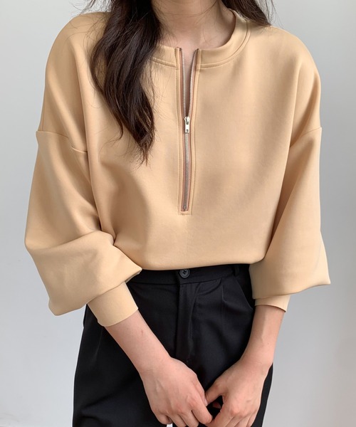 ABITOKYO(アビトーキョー)の「ハーフジップボリュウーム袖プルオーバー(スウェット・レディース・ベビーピンク/アイボリー/ブラック/ネイビー/ベージュ/ダークブラウン・L/M)」の4枚目の写真