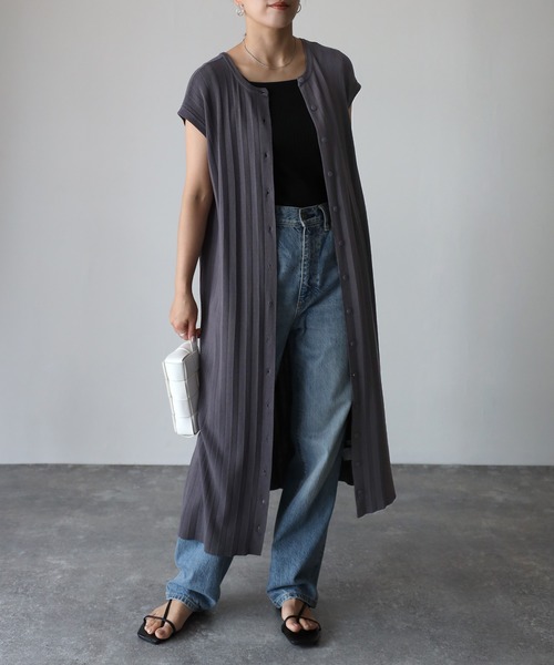 Riberry(リベリー)の「2WAY ノースリーブワンピース(ワンピース・レディース・チャコールグレー/アイボリー・MEDIUM)」の2枚目の写真