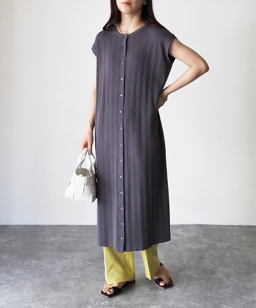 Riberry(リベリー)の「2WAY ノースリーブワンピース(ワンピース・レディース・チャコールグレー/アイボリー・MEDIUM)」の12枚目の写真