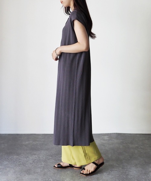 Riberry(リベリー)の「2WAY ノースリーブワンピース(ワンピース・レディース・チャコールグレー/アイボリー・MEDIUM)」の13枚目の写真