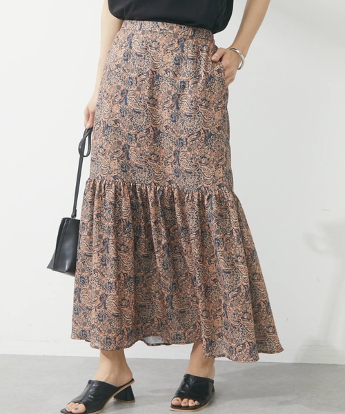 Green Parks(グリーンパークス)の「柄ティアードスカート(スカート・レディース・ブラウン/グレー/イエロー・FREE)」の3枚目の写真