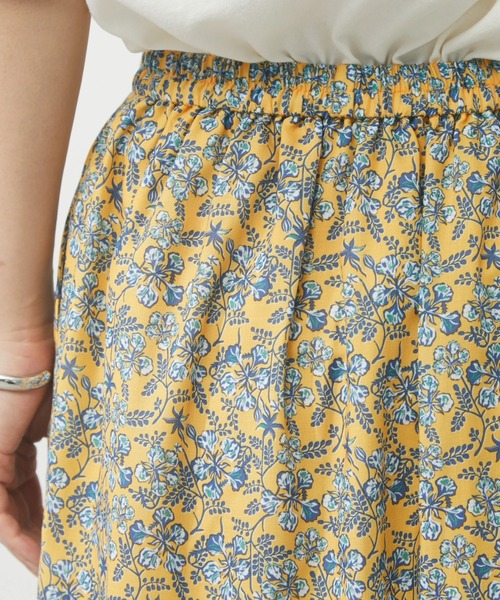 Green Parks(グリーンパークス)の「柄ティアードスカート(スカート・レディース・ブラウン/グレー/イエロー・FREE)」の22枚目の写真