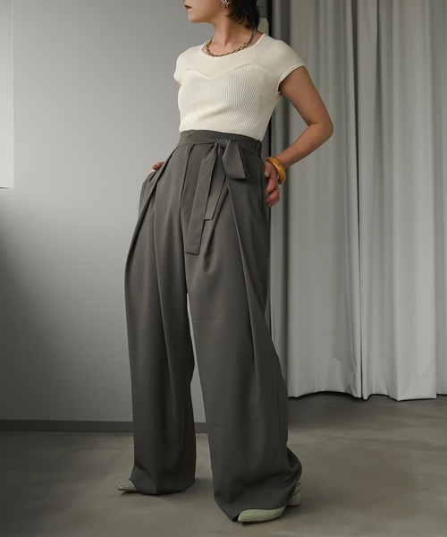 Ezick（エジック）の「ビスチェライクフレンチニット（ニット/セーター・レディース・ブルー系その他/ブラック/オフホワイト・FREE）」の13枚目の写真