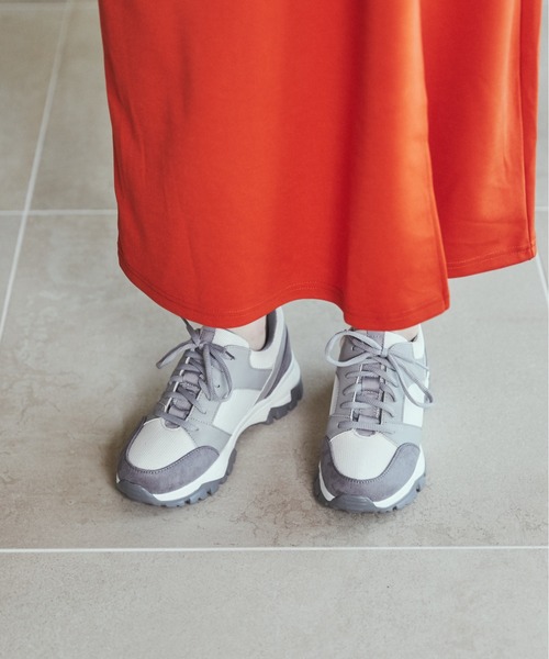 ANGIE(アンジー)の「ダッドスニーカー(スニーカー・レディース・ホワイト/ベージュ/グレー・MEDIUM/LARGE/X-LARGE)」の16枚目の写真