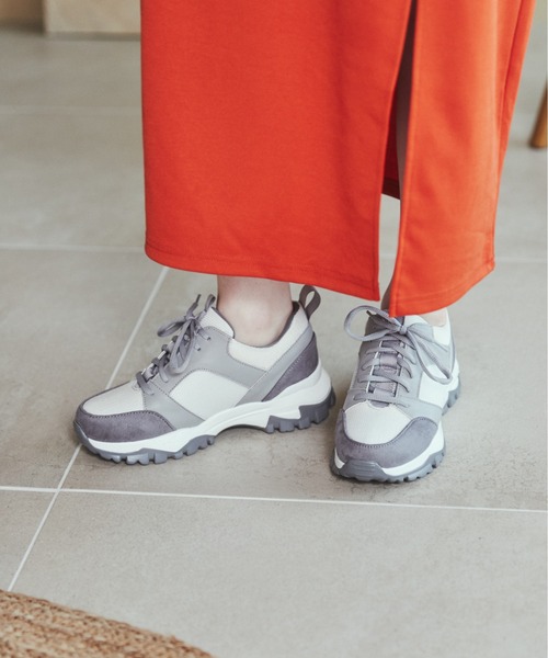 ANGIE(アンジー)の「ダッドスニーカー(スニーカー・レディース・ホワイト/ベージュ/グレー・MEDIUM/LARGE/X-LARGE)」の5枚目の写真