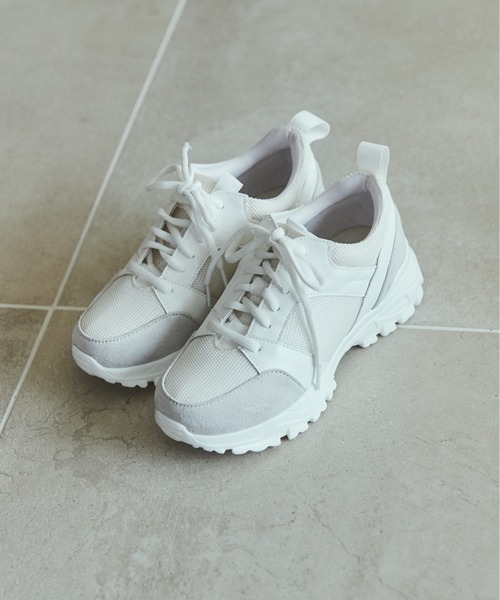 ANGIE(アンジー)の「ダッドスニーカー(スニーカー・レディース・ホワイト/ベージュ/グレー・MEDIUM/LARGE/X-LARGE)」の6枚目の写真