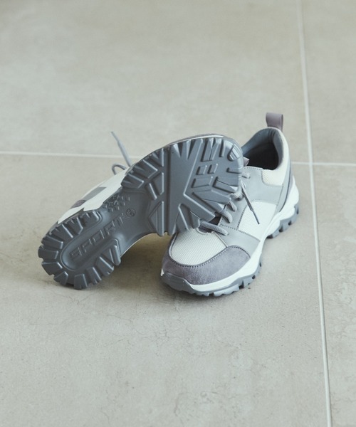 ANGIE(アンジー)の「ダッドスニーカー(スニーカー・レディース・ホワイト/ベージュ/グレー・MEDIUM/LARGE/X-LARGE)」の13枚目の写真