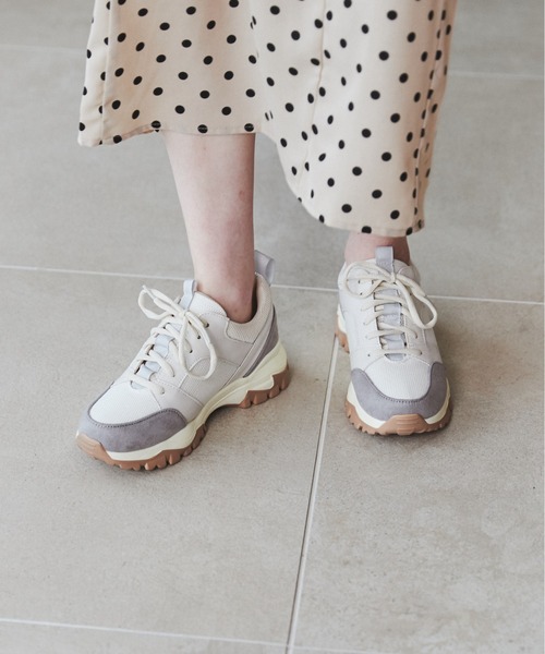 ANGIE(アンジー)の「ダッドスニーカー(スニーカー・レディース・ホワイト/ベージュ/グレー・MEDIUM/LARGE/X-LARGE)」の22枚目の写真