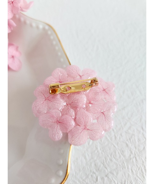 tone（トーン）の「【Tresor】小さな紫陽花　ブローチ(MA)（ブローチ/コサージュ・レディース・ラベンダー/ピンク/ネイビー・FREE）」の11枚目の写真