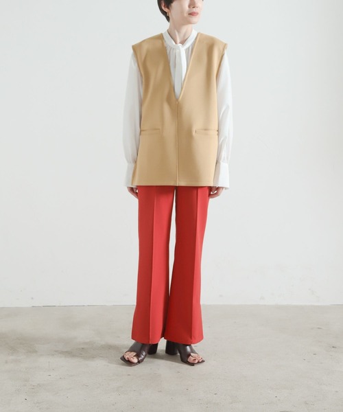LEPSIM（レプシィム）の「【FOR I SERIES】ポケットツキベスト　158113（Tシャツ/カットソー・レディース・ブラック/ベージュ/カーキ・SMALL）」の9枚目の写真