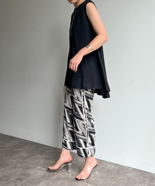 prose verse（プロズヴェール）の「《WEB限定》幾何柄パイピングラインパンツ（その他パンツ・レディース・オフホワイト・ﾌﾘ-）」の9枚目の写真