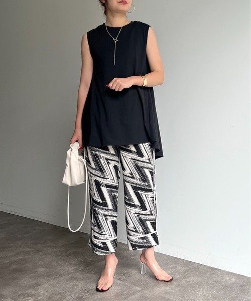 prose verse（プロズヴェール）の「《WEB限定》幾何柄パイピングラインパンツ（その他パンツ・レディース・オフホワイト・ﾌﾘ-）」の10枚目の写真