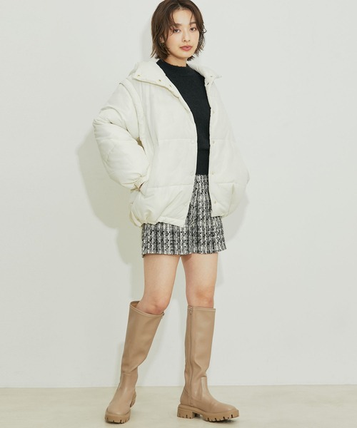 Juze（ジュゼ）の「ボリュームソールストレッチロングブーツ（ブーツ・レディース・ベージュ系その他2/ブラック・M/L/S）」の20枚目の写真