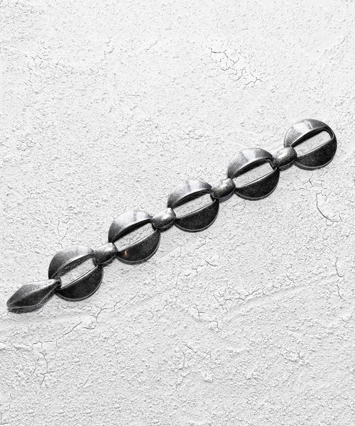 GARA（ガラ）の「GARA:STRATA BRACELET（ブレスレット・メンズ・ブラック/アンティークシルバー・M/L）」の16枚目の写真