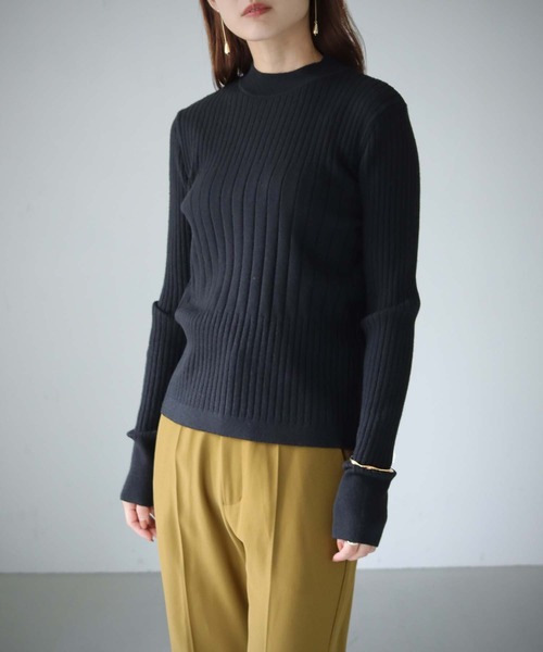 cheriella(シェリエラ)の「【cheriella】WEB限定ランダムリブプチハイネックニット新色追加 WEB LIMITED RANDOM RIB PETIT HIGH-NECK KNIT NEW COLOR(ニット/セーター・レディース・オフホワイト/パープル/レッド/ブラウン/ブラック/イエロー/ブルー/杢グレー・M)」の11枚目の写真