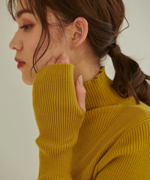 Edit Sheen(エディットシーン)の「プチハイネックトップス(ニット/セーター・レディース・ブラック/アイボリー/ホワイト×ブラック/オレンジ/グリーン/イエロー・M)」の5枚目の写真