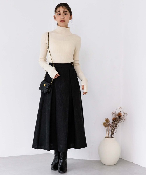 Edit Sheen(エディットシーン)の「プチハイネックトップス(ニット/セーター・レディース・ブラック/アイボリー/ホワイト×ブラック/オレンジ/グリーン/イエロー・M)」の19枚目の写真