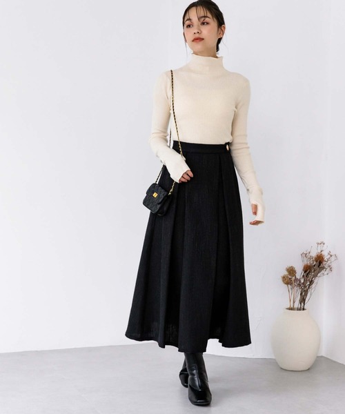 Edit Sheen(エディットシーン)の「プチハイネックトップス(ニット/セーター・レディース・ブラック/アイボリー/ホワイト×ブラック/オレンジ/グリーン/イエロー・M)」の20枚目の写真