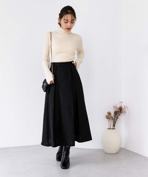 Edit Sheen(エディットシーン)の「プチハイネックトップス(ニット/セーター・レディース・ブラック/アイボリー/ホワイト×ブラック/オレンジ/グリーン/イエロー・M)」の21枚目の写真