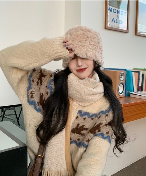 yuue' ( wear )（ユーイ）の「大判カラーマフラー（マフラー・レディース・グレー/グリーン/ベージュ・FREE）」の6枚目の写真