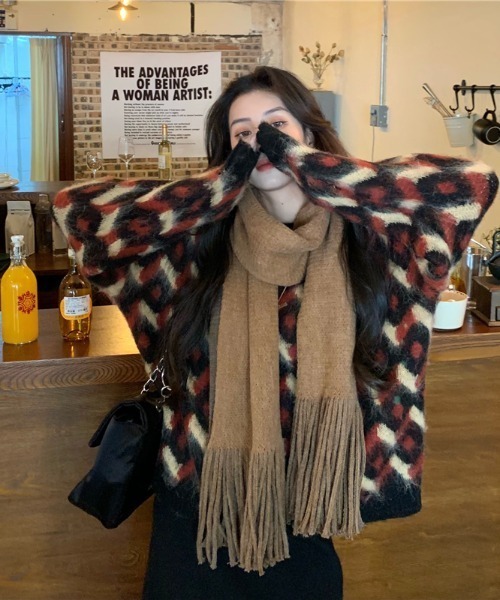 yuue' ( wear )（ユーイ）の「大判カラーマフラー（マフラー・レディース・グレー/グリーン/ベージュ・FREE）」の12枚目の写真