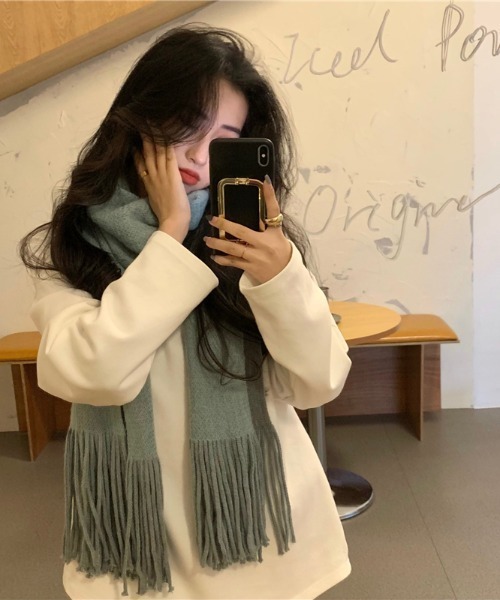 yuue' ( wear )（ユーイ）の「大判カラーマフラー（マフラー・レディース・グレー/グリーン/ベージュ・FREE）」の19枚目の写真