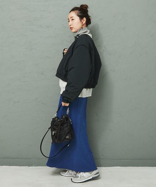 coen（コーエン）の「ショートパフブルゾン（ノーカラージャケット・レディース・ブラック/オフホワイト・M/L）」の13枚目の写真