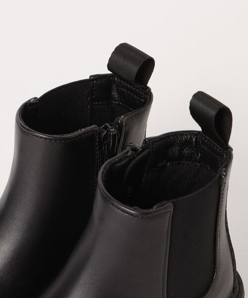 BEAMS mini（ビームスミニ）の「BEAMS mini / フェイクレザー サイドゴアブーツ（16～19cm）（ブーツ・キッズ・ブラック/チャコールグレー・19/17/18/16）」の16枚目の写真