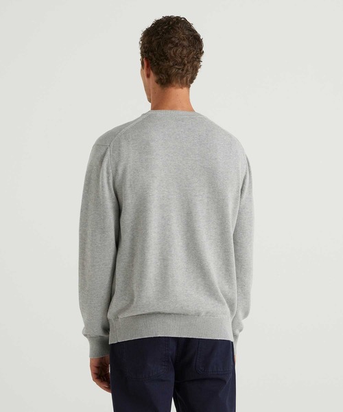 BENETTON (UNITED COLORS OF BENETTON)（ベネトンユナイテッドカラーズオブベネトン）の「フロントロゴクルーネックコットンニット・セーター（ニット/セーター・メンズ・ネイビー/レッド/グレー/グリーン・MEDIUM/SMALL/LARGE/X-SMALL）」の7枚目の写真