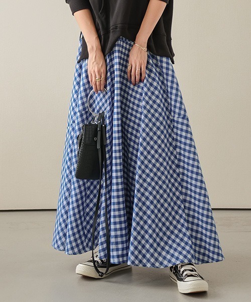 La-gemme（ラジェム）の「ギンガムチェックマキシフレアスカート（スカート・レディース・グレー/ブルー/ブラック/ブラウン/レッド/グリーン・C/フリー）」の10枚目の写真