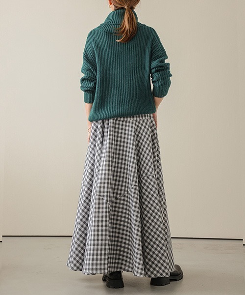La-gemme（ラジェム）の「ギンガムチェックマキシフレアスカート（スカート・レディース・グレー/ブルー/ブラック/ブラウン/レッド/グリーン・C/フリー）」の14枚目の写真