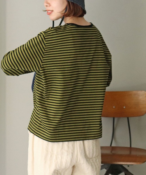 PAR ICI（パーリッシィ）の「ボーダー配色バインダー カットソー（Tシャツ/カットソー・レディース・ネイビー/グリーン/アイボリー/ブルー/グリーン系その他/ダークグリーン/オレンジ系その他/パープル/ブラウン/ワインレッド/チャコールグレー/レッド・FREE）」の7枚目の写真