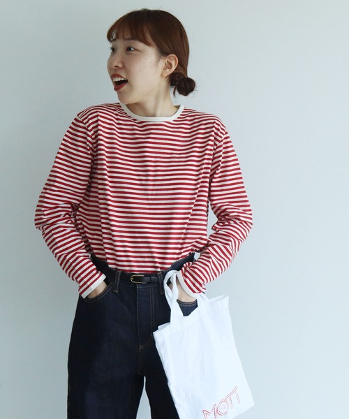 PAR ICI（パーリッシィ）の「ボーダー配色バインダー カットソー（Tシャツ/カットソー・レディース・ネイビー/グリーン/アイボリー/ブルー/グリーン系その他/ダークグリーン/オレンジ系その他/パープル/ブラウン/ワインレッド/チャコールグレー/レッド・FREE）」の2枚目の写真