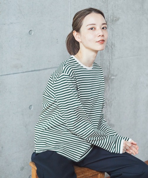 PAR ICI（パーリッシィ）の「ボーダー配色バインダー カットソー（Tシャツ/カットソー・レディース・ネイビー/グリーン/アイボリー/ブルー/グリーン系その他/ダークグリーン/オレンジ系その他/パープル/ブラウン/ワインレッド/チャコールグレー/レッド・FREE）」の5枚目の写真