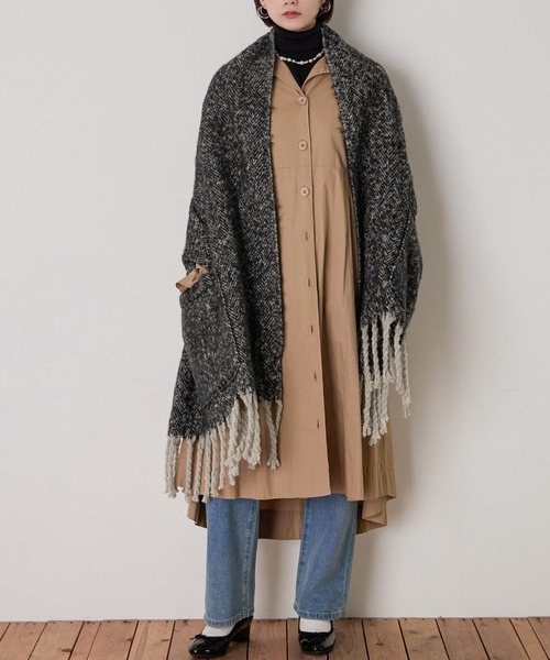 Fashion Letter（ファッションレター）の「ツイード柄2way大判ストール（ストール/ショール・レディース・ブラック/ブラウン・FREE）」の2枚目の写真