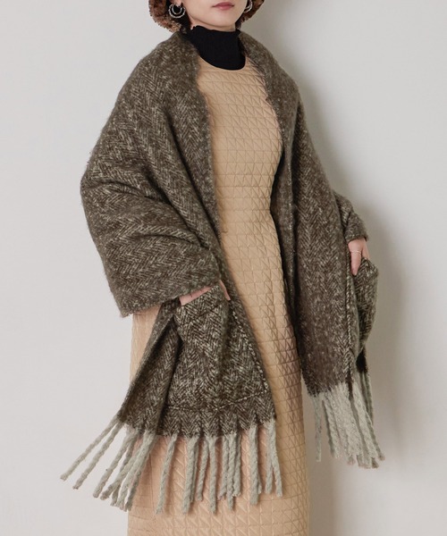 Fashion Letter（ファッションレター）の「ツイード柄2way大判ストール（ストール/ショール・レディース・ブラック/ブラウン・FREE）」の8枚目の写真