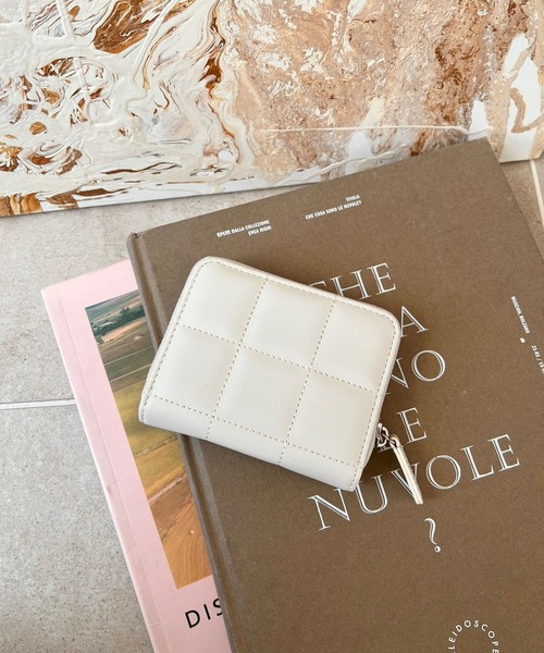 Me%（ミィパーセント）の「お札が折れない カードミニサイフ　183061（財布・レディース・ブラック/ブルー/アイボリー/ベージュ/シルバー/ブラウン/ベージュ系その他/ピンク・FREE）」の10枚目の写真