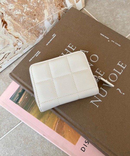 Me%（ミィパーセント）の「お札が折れない カードミニサイフ　183061（財布・レディース・ブラック/ブルー/アイボリー/ベージュ/シルバー/ブラウン/ベージュ系その他/ピンク・FREE）」の11枚目の写真
