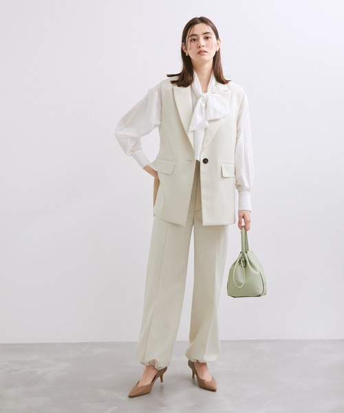 ROPE'（ロペ）の「サイドスリットテーラードジレ/セットアップ対応（ベスト・レディース・ネイビー/クリーム・38）」の10枚目の写真