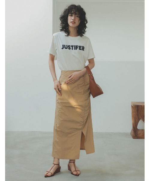 Re:EDIT（リエディ）の「[2023S/S COLLECTION][低身長/高身長サイズ有]シャーリングデザインスリットナロースカート（スカート・レディース・ベージュ/グレイッシュベージュ/ブラック・MEDIUM/SHORT/TALL/LARGE）」の11枚目の写真