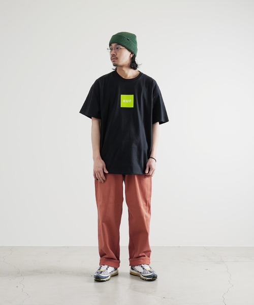 HUF(ハフ)の「HUF / ハフ ESSENTIALS BOX LOGO S/S TEE 半袖 ロゴ プリント Tシャツ(Tシャツ/カットソー・メンズ・ホワイト/ブラック/グリーン/ネイビー・X-LARGE/MEDIUM/LARGE)」の14枚目の写真