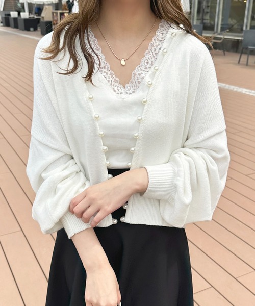 apres jour(アプレジュール)の「ラインパールカーディガン【ZOZOTOWN限定アイテム】(カーディガン/ボレロ・レディース・ブラック/オフホワイト/ライトグレー/ピンクベージュ・X-LARGE/フリー)」の2枚目の写真