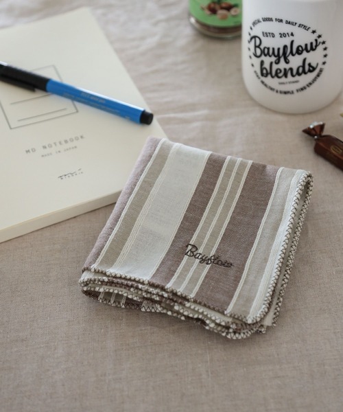 BAYFLOW（ベイフロー）の「BF先染めハンカチ（ハンカチ/ハンドタオル・レディース・ブルー/ベージュ/ネイビー/レッド・0）」の2枚目の写真