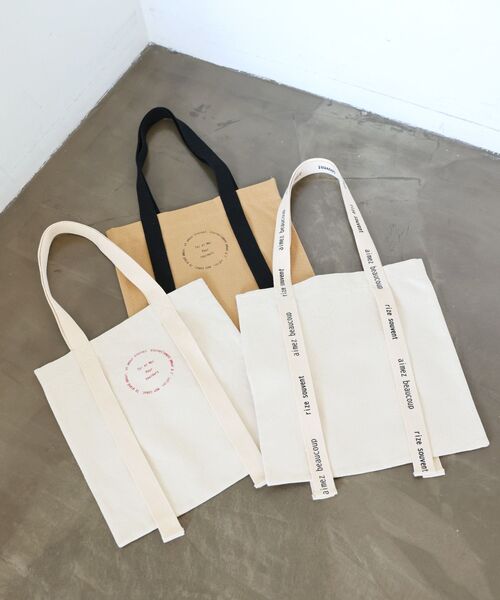 RETRO GIRL（レトロガール）の「ロングベルトトートバッグ（ショルダーバッグ・レディース・ベージュ/ナチュラル/ホワイト系その他・FREE）」の7枚目の写真