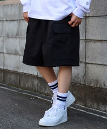 SPINNS | 【ビッグシルエット】ツイル生地 カーゴショートパンツ(カーゴパンツ)